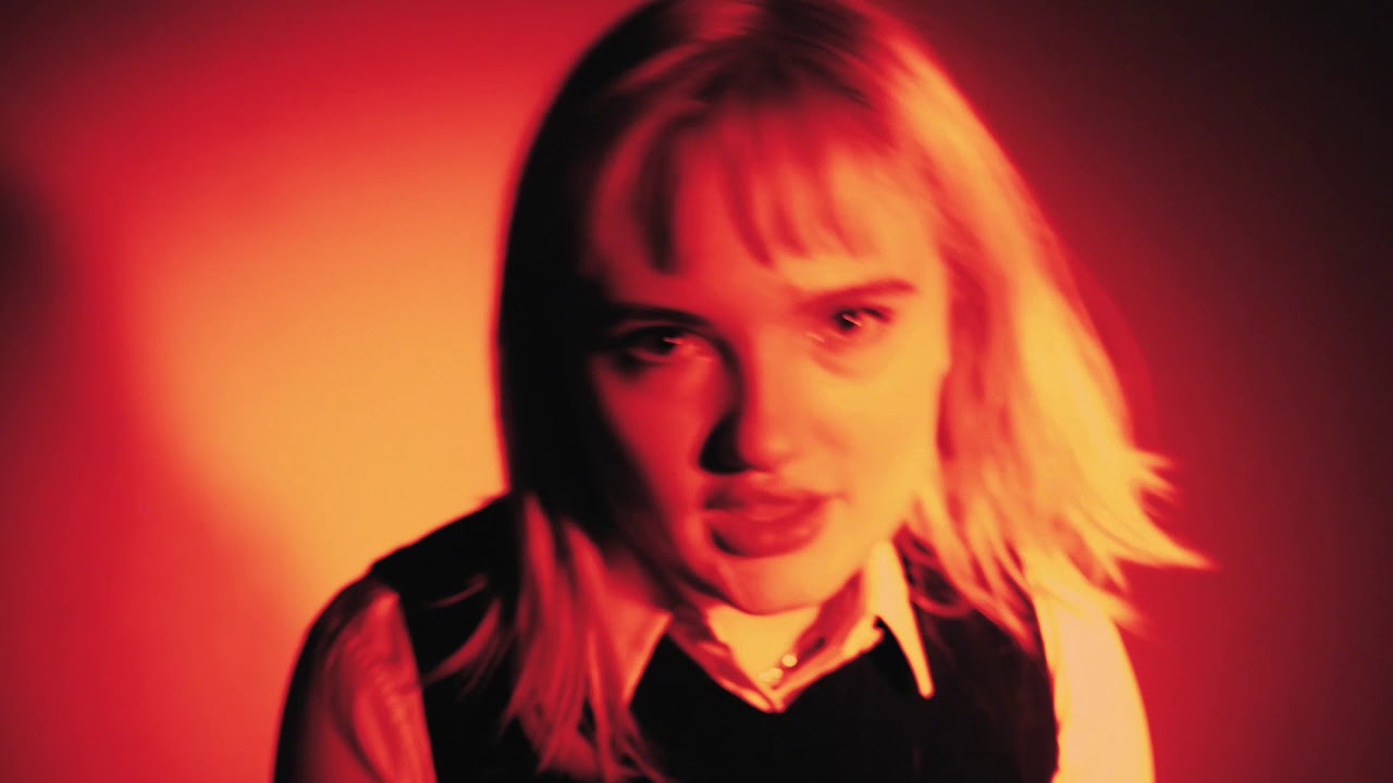Jackie Hayes - eye 2 eye (Official Music Video)