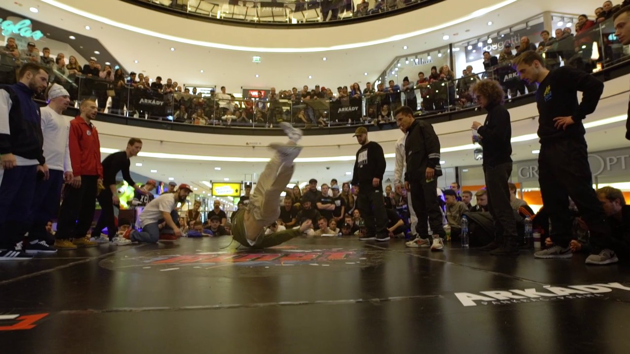 Rep Your Crew 2017 Semifinale: Break Mafia (RU) vs Polskee Flavour (PL)