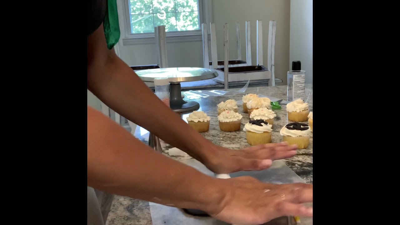 DIY Chanel cake and fondant symbol NO MOLD NEEDED