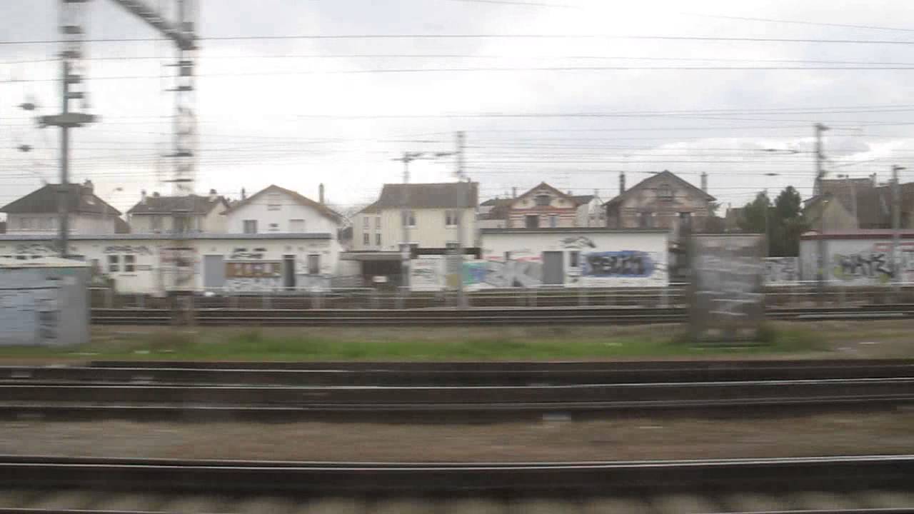 Paris: RER B zwischen Gare du Nord und Flughafen Charles de Gaulle 1, März 2014