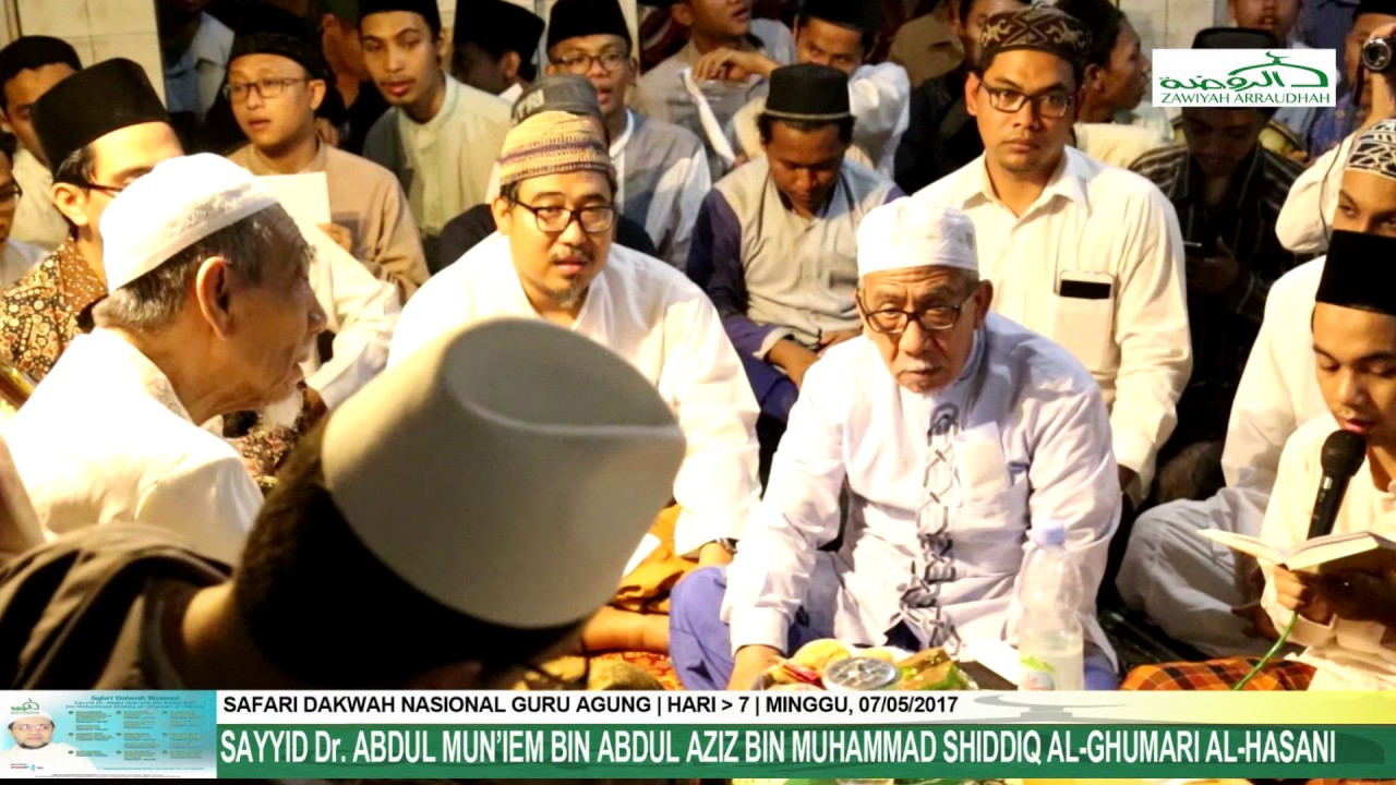 Pembacaaan Qashidah Sayyidah Khadijah Kubro bersama santri PP. Al-Anwar