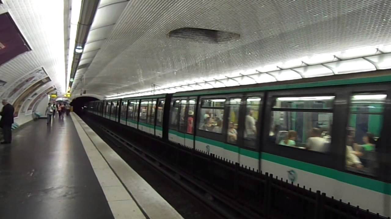 Paris métro ligne 4 - MP 89 - Odéon