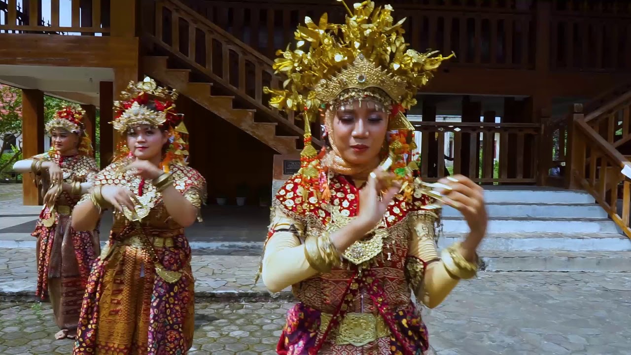 Tari Gending Sriwijaya