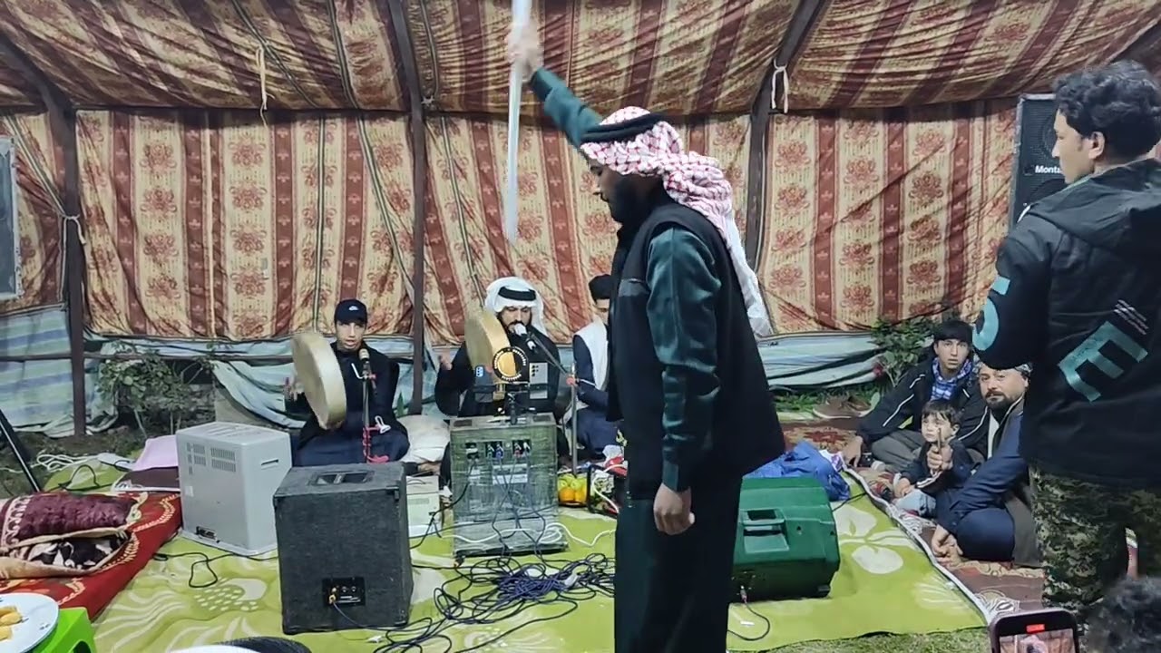 مديح ميسر الحيالي في حق المفاريع حربي ضرب احراب في عزاء بيت محمد سرحان / بالمفرع صيح زيزوم الحراب
