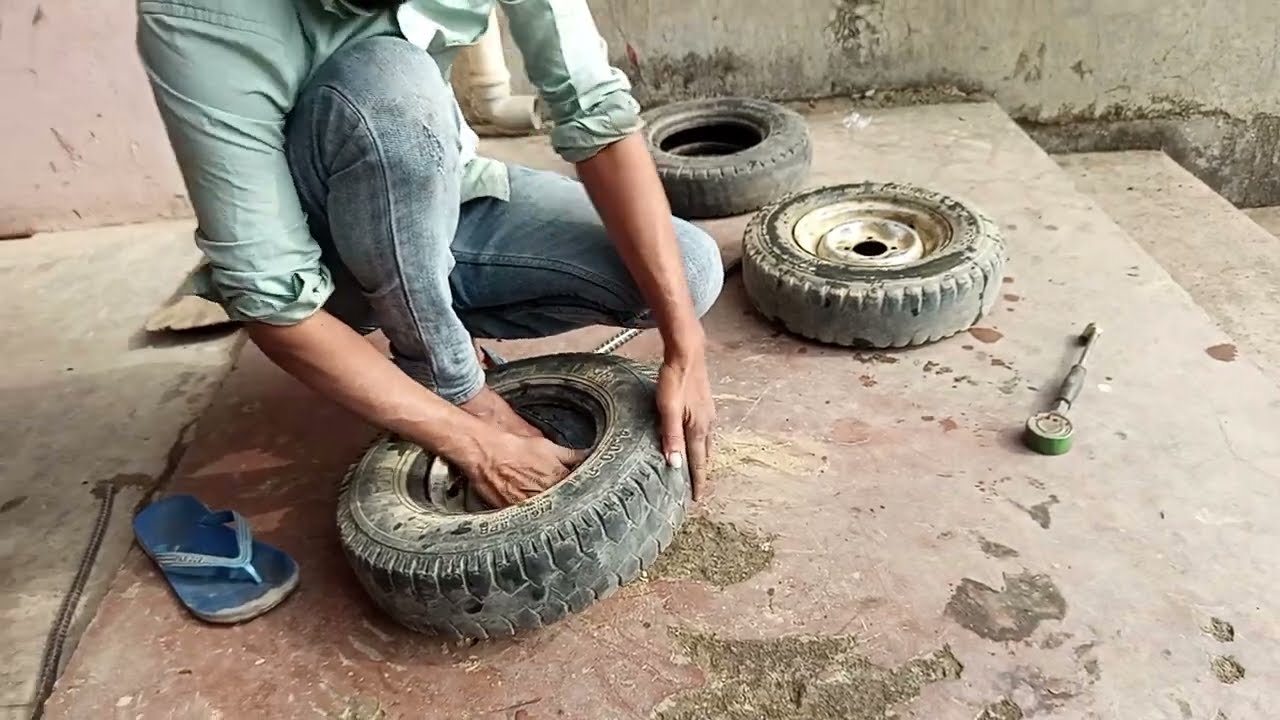 Jafar Tyre service Ganesh showroom agency #gadi repairing#Saman#new Purana#sabhi chij ka repairing#🚛