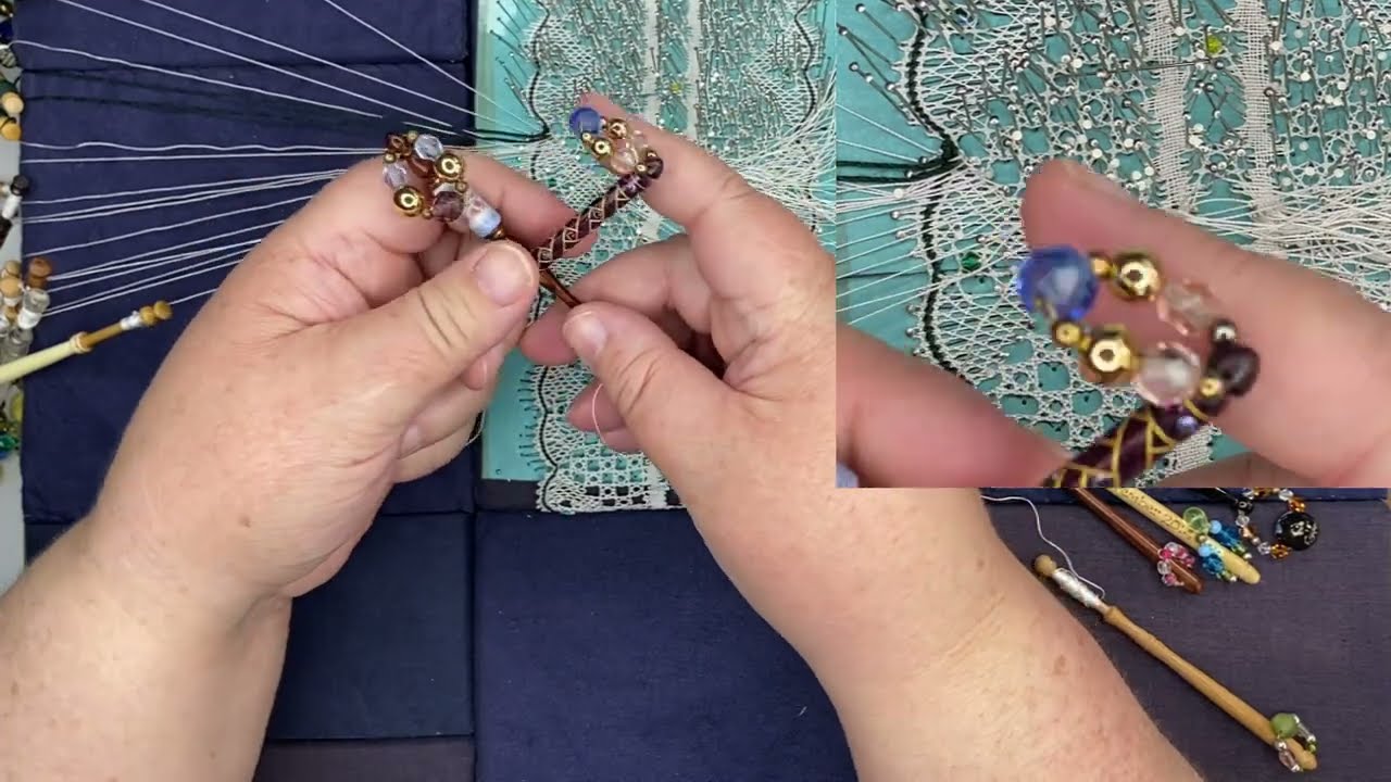Master the Art of Bobbin Lacemaking: Learn the Brugge Finish Technique with Lou Woo!