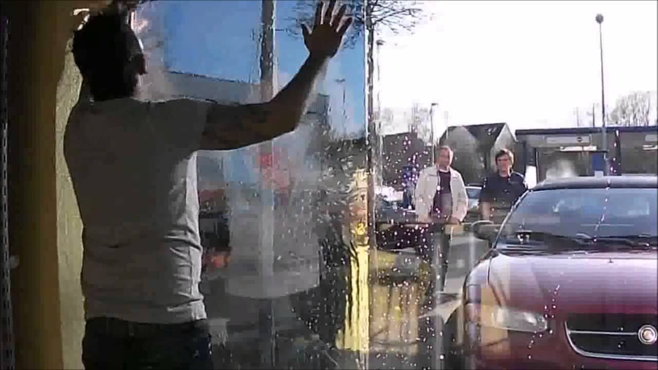 So wird's gemacht: Nassverklebung bzw. Montage Spiegelfolie Flachglasfolie Tutorial