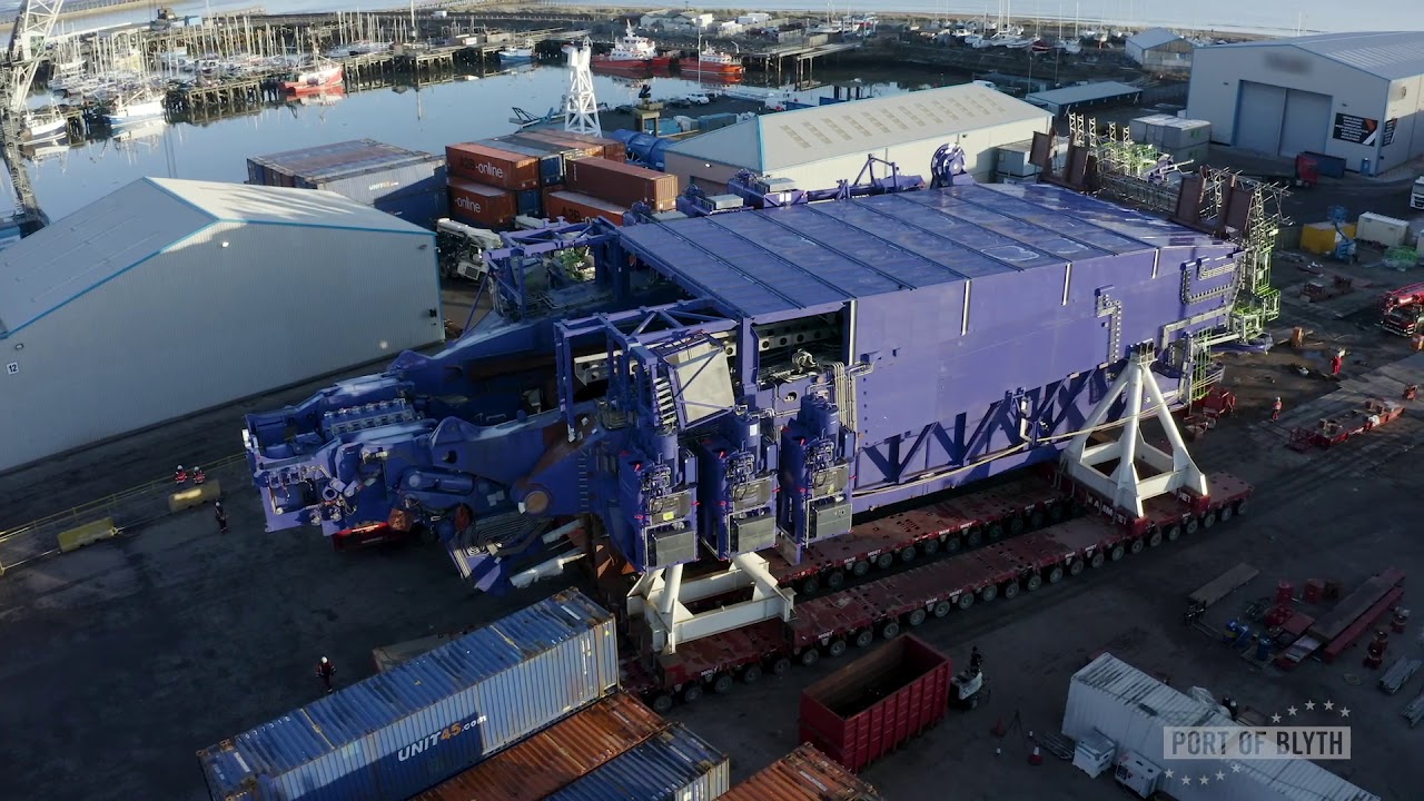 Port of Blyth Support Royal IHC McDermott Tower Load Out
