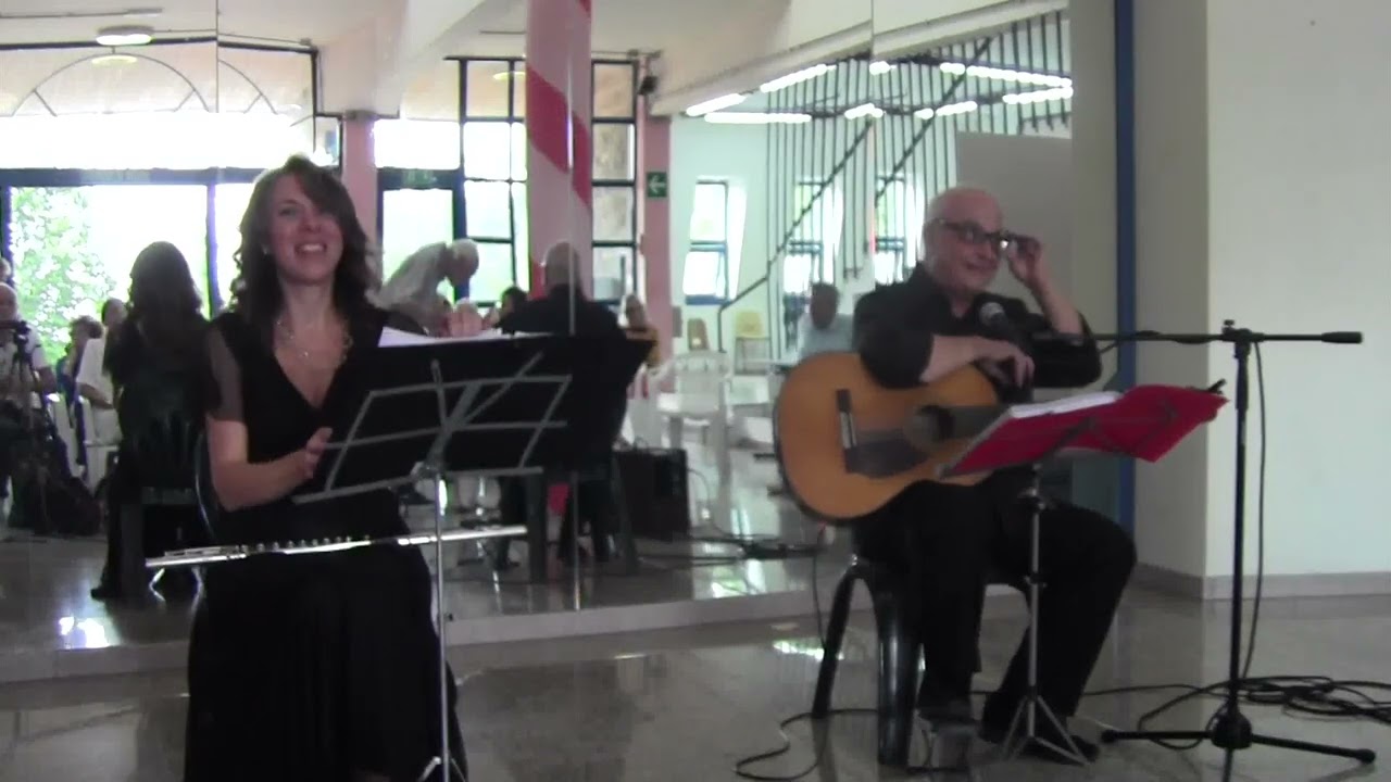 Instant Karma Duo - Laura Manescalchi, flauto - Luigi Gagliardi, canto e chitarra - 28 Luglio 2023