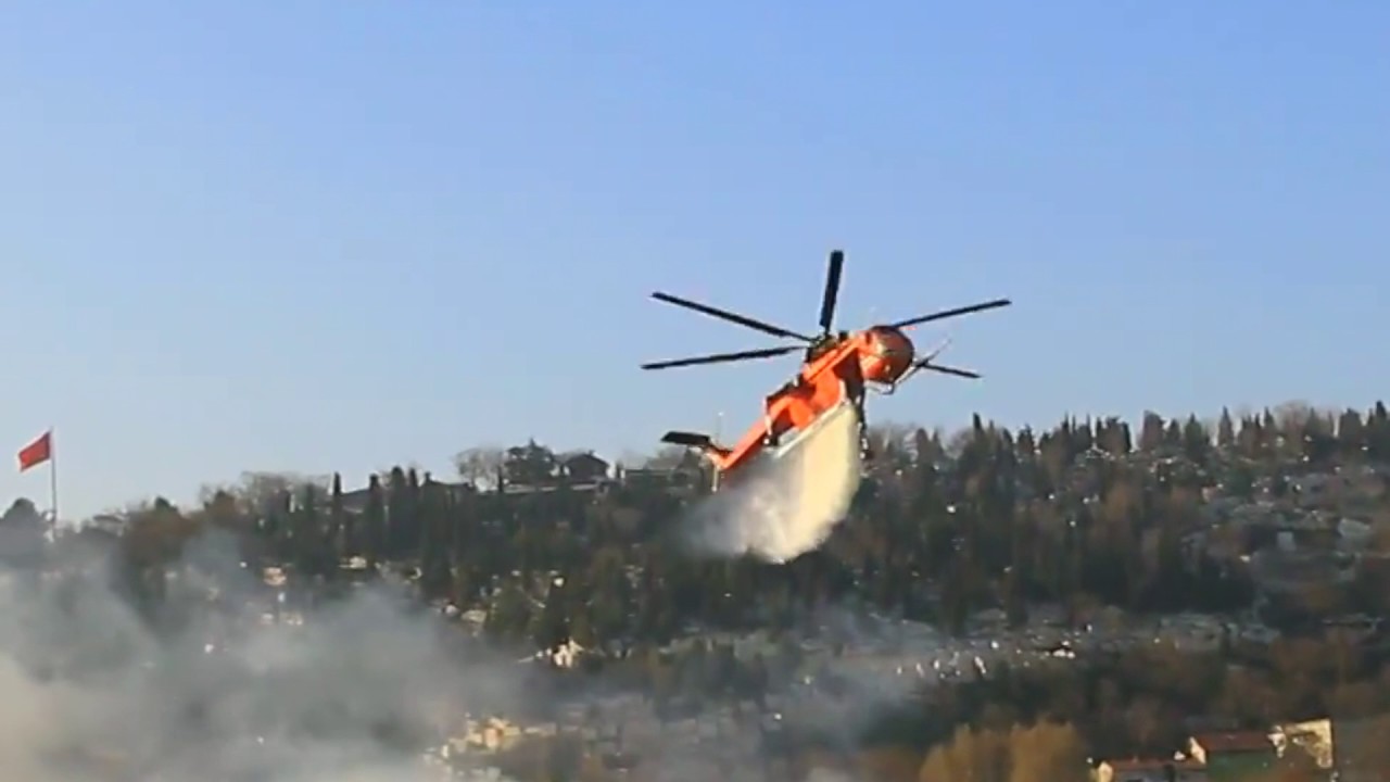 İstanbul İtfaiye Yangın Söndürme Helikopteri