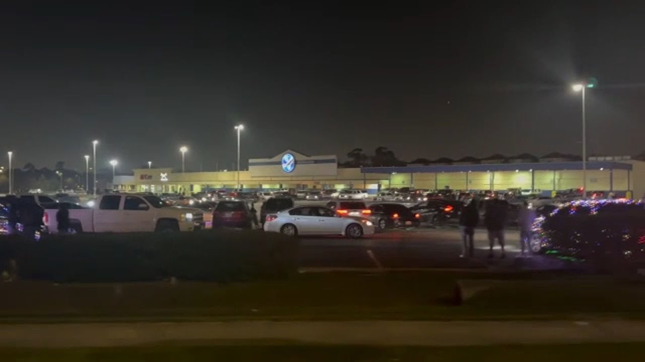 Northwest Houston residents want dangerous parking lot takeovers to end