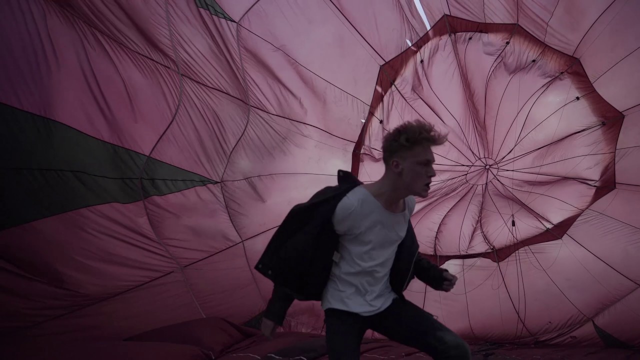 Ba. - Kūną palikai / Atsibudai | KLIPVID 2016