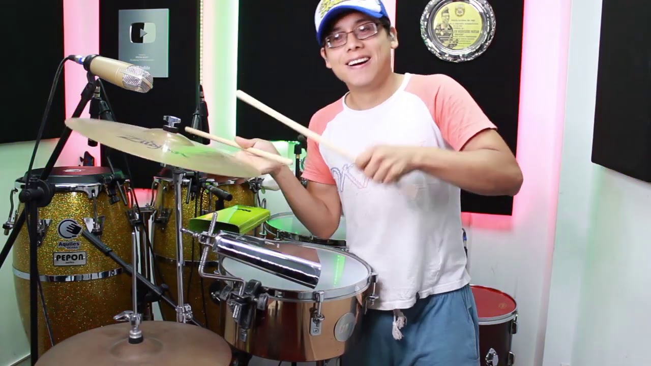 CONFIDENCIAS SOLO PERCUSIÓN