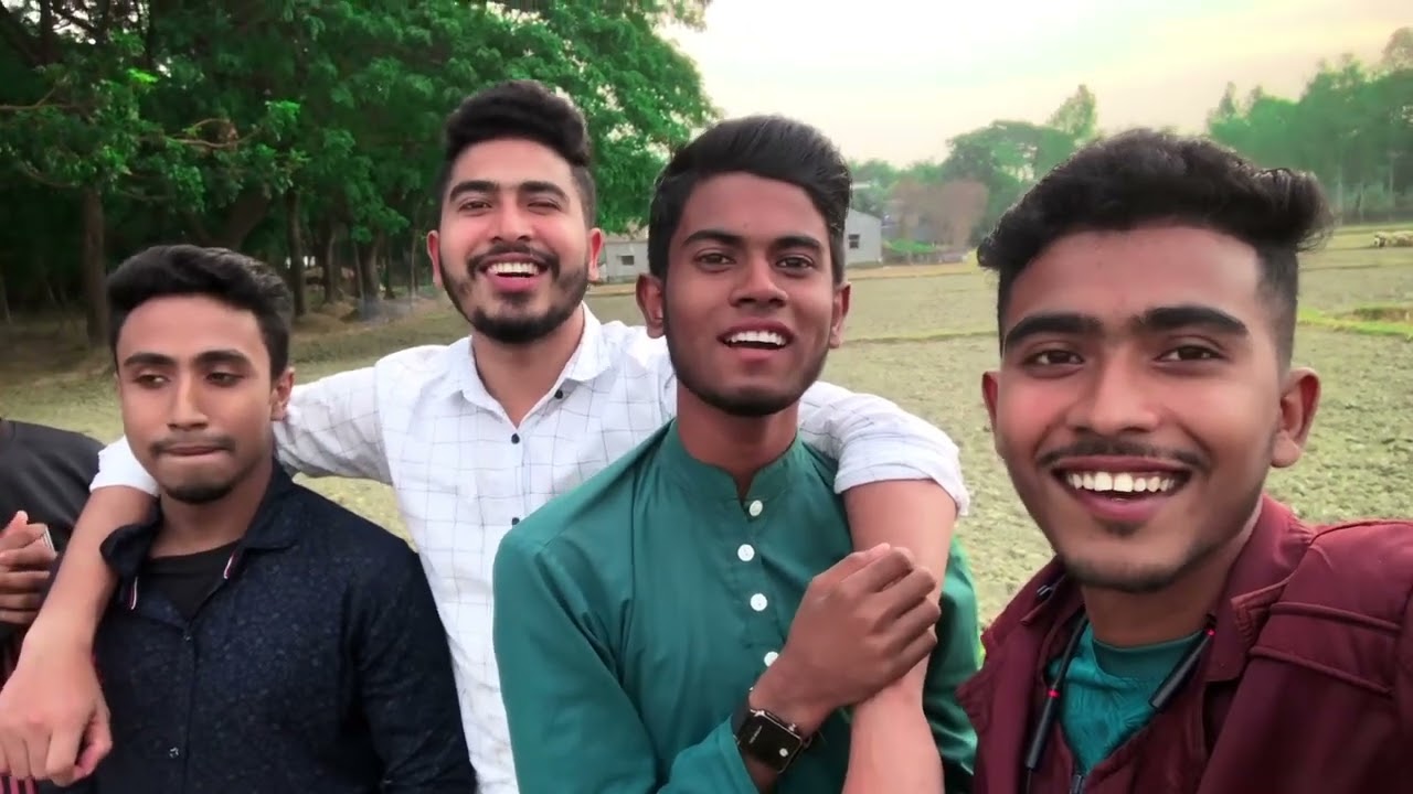 আপনি কি হাসতে ভালোবাসেন, তাহলে এই ভিডিওটি দেখুন।