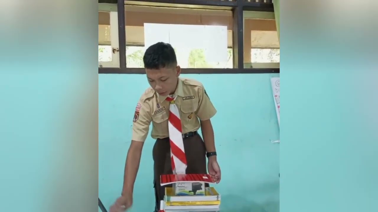 UJIAN PRAKTEK BAHASA INGGRIS KELAS 12 