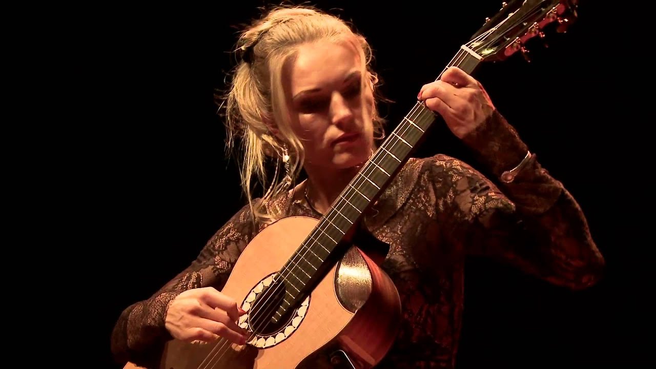 Nadja Kossinskaja in Nijmegen. A 'Stichting GiCoN' guitar concert 2014