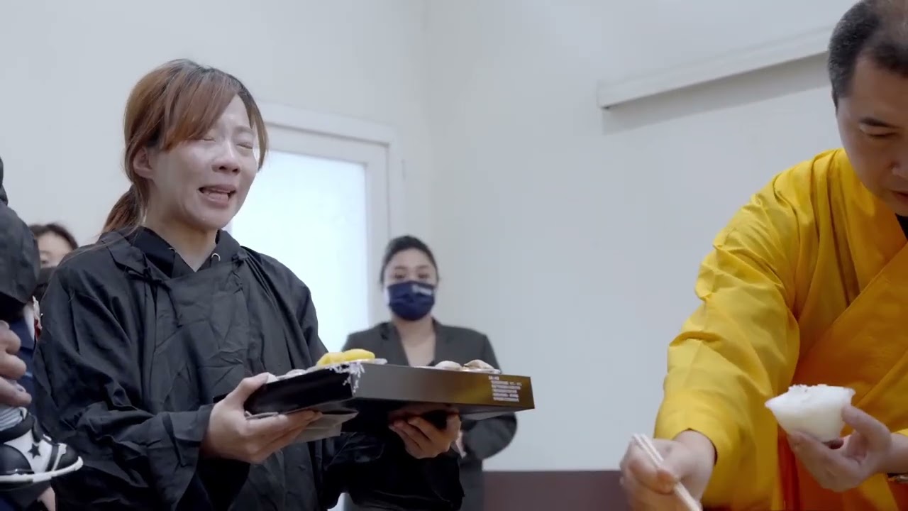 媽～我帶著祢的金孫阿軒，來看祢了陪祢走完人生最後一程，未來我會好好照顧阿軒，祢不要擔心我們，跟菩薩去修行，好好的休息，好好的去旅行，一切都有我在，請祢放心。#順新禮儀 #新竹市 #告別式 #人生