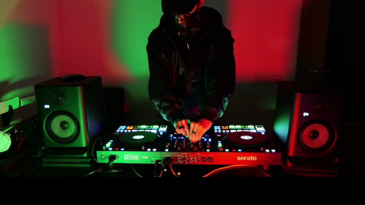IT'S DRIVING TECHNO TIME ☩ DJ MIX WITH RANE FOUR