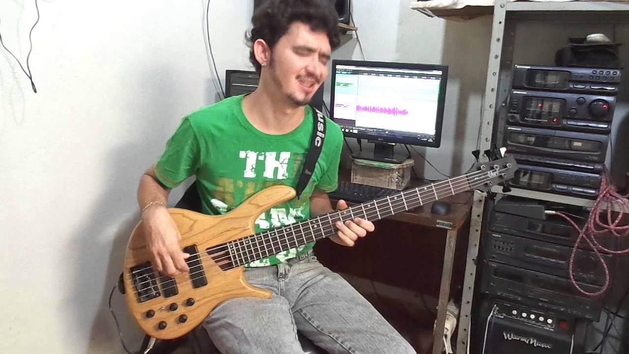 Roberto Carlos - Por Isso Corro Demais (Cover Baixo)