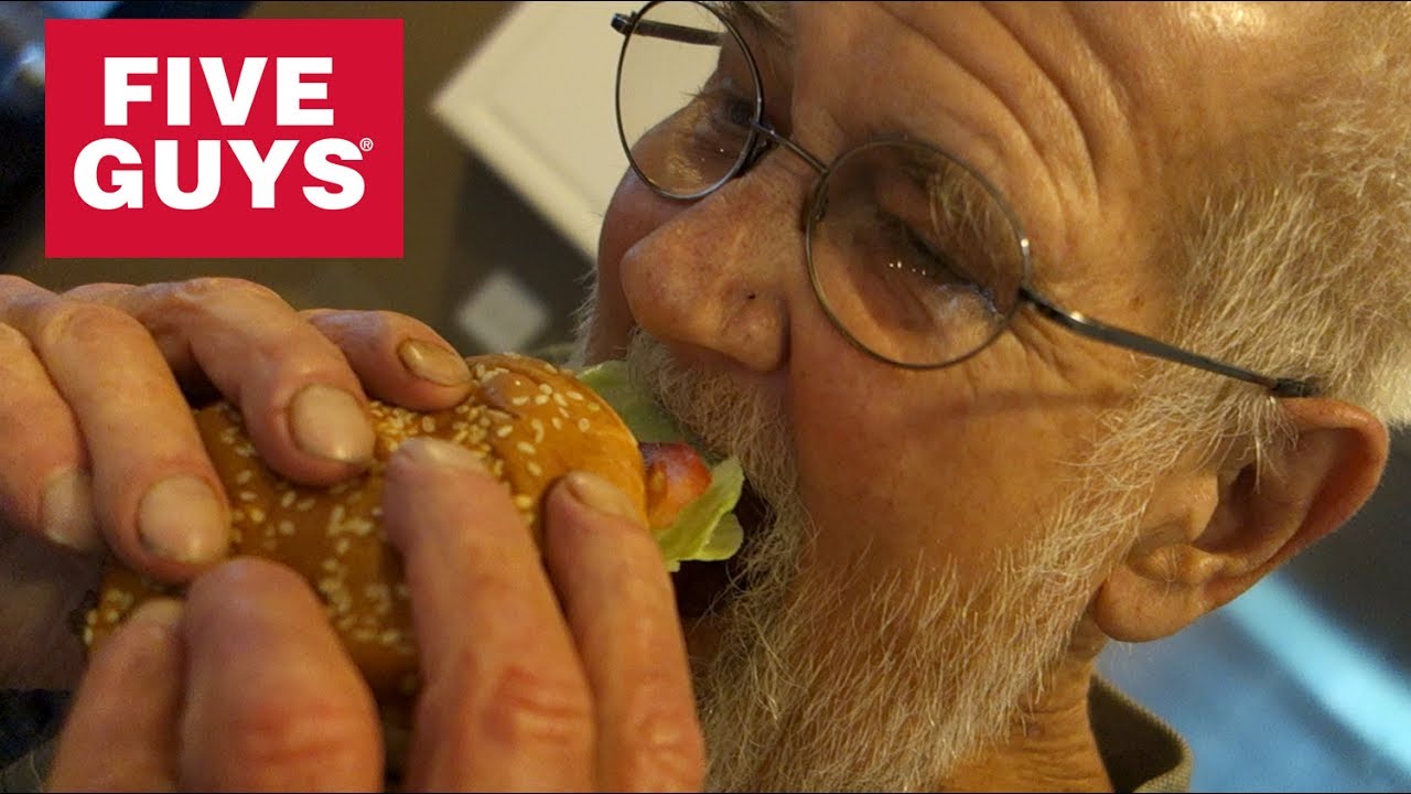 DIY: FIVE GUYS BURGERS AND FRIES!!
