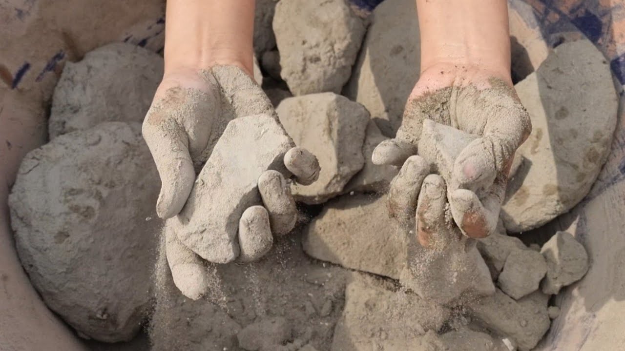 Soft Grey Dirt Crumbling in Tub 🤤 Dry Crumbling ASMR Satisfying Videos Sleepaid Relaxing Deep Sleep