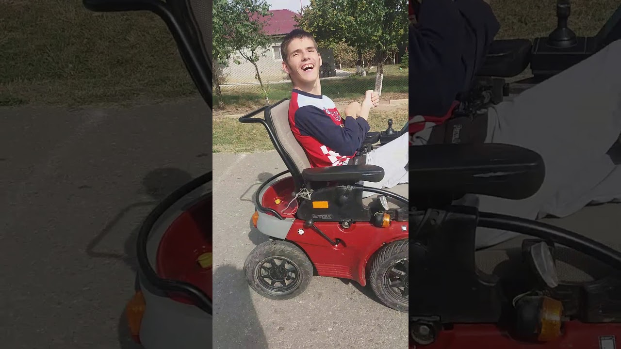 Dăm scîrțuri cu un căruț electric