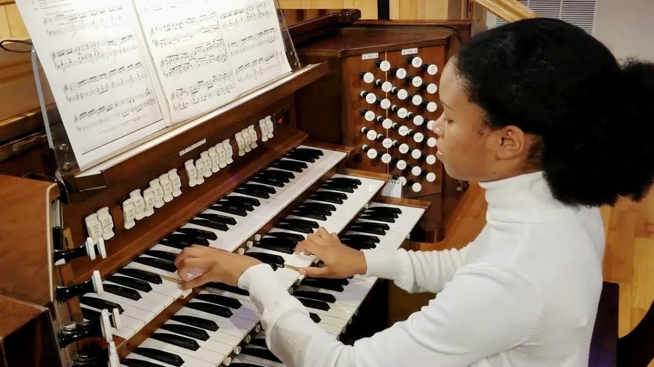 Low in the Grave He Lay/Christ the Lord is Risen Today - organ medley