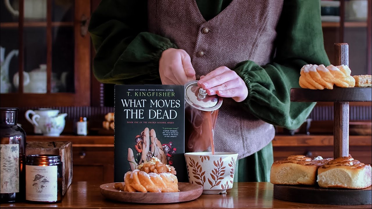9 Exquisite Botanical Horror/Fantasy Books | From Macabre to Romantic | The Brews & Books Ep. 22 📚☕
