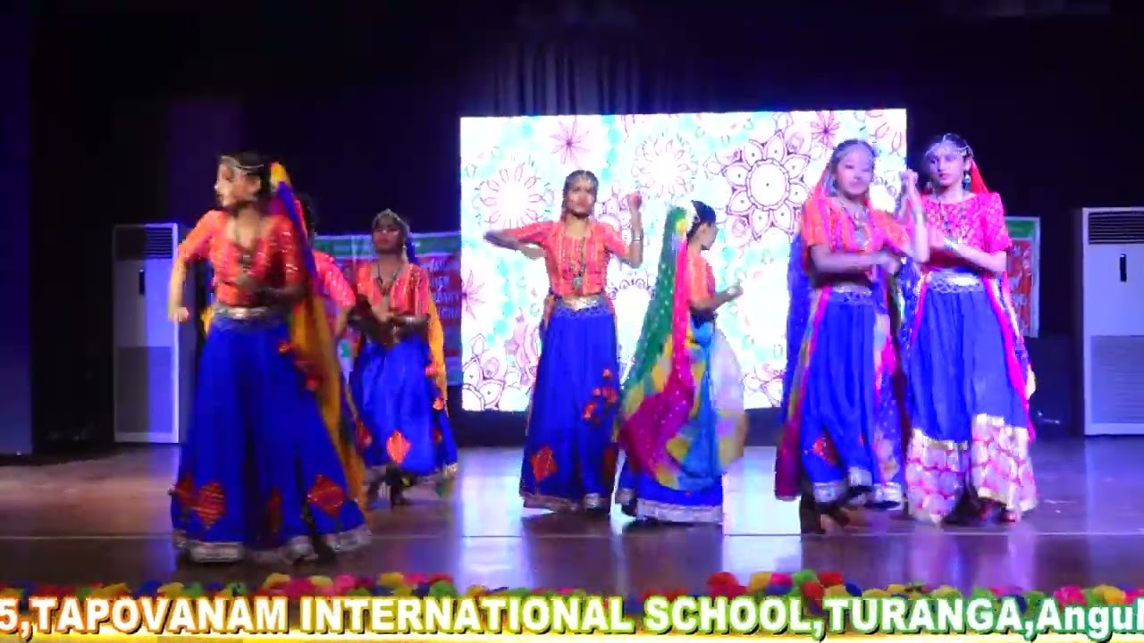 Rangilo Maro Dholna ! Excellent dance performance by Tapovanam students