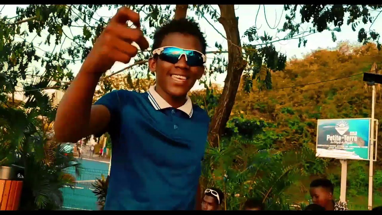 MWN DANS LE RNT (CLIP OFFICIEL)