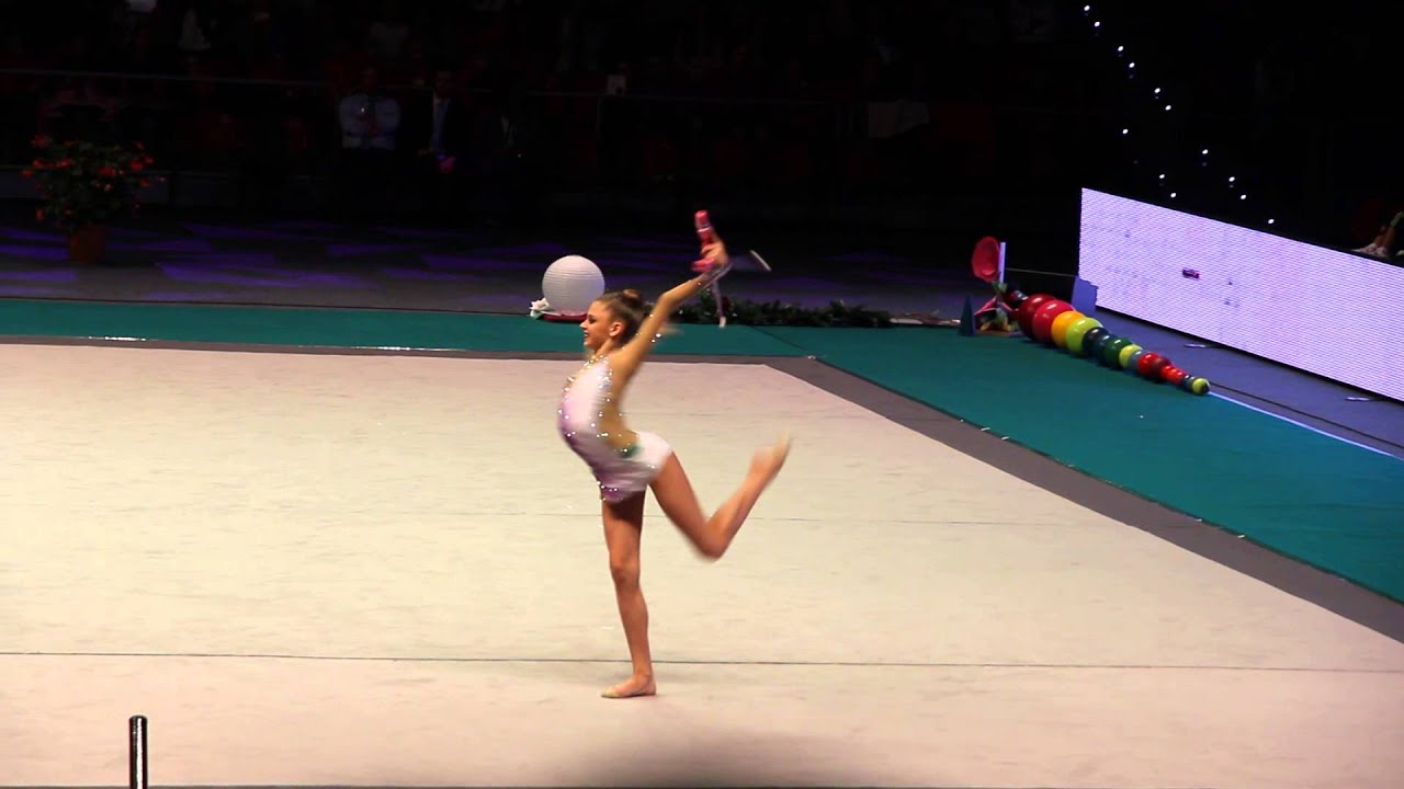 Aleksandra Soldatova - Clubs (2014 Euskalgym Gala)