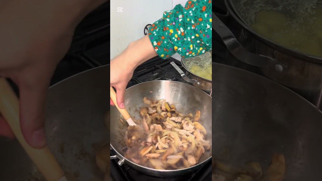 А вы любите бефстроганов? #рецепты #вкуснопростоибюджетно #новыйрецепт #рецепт
