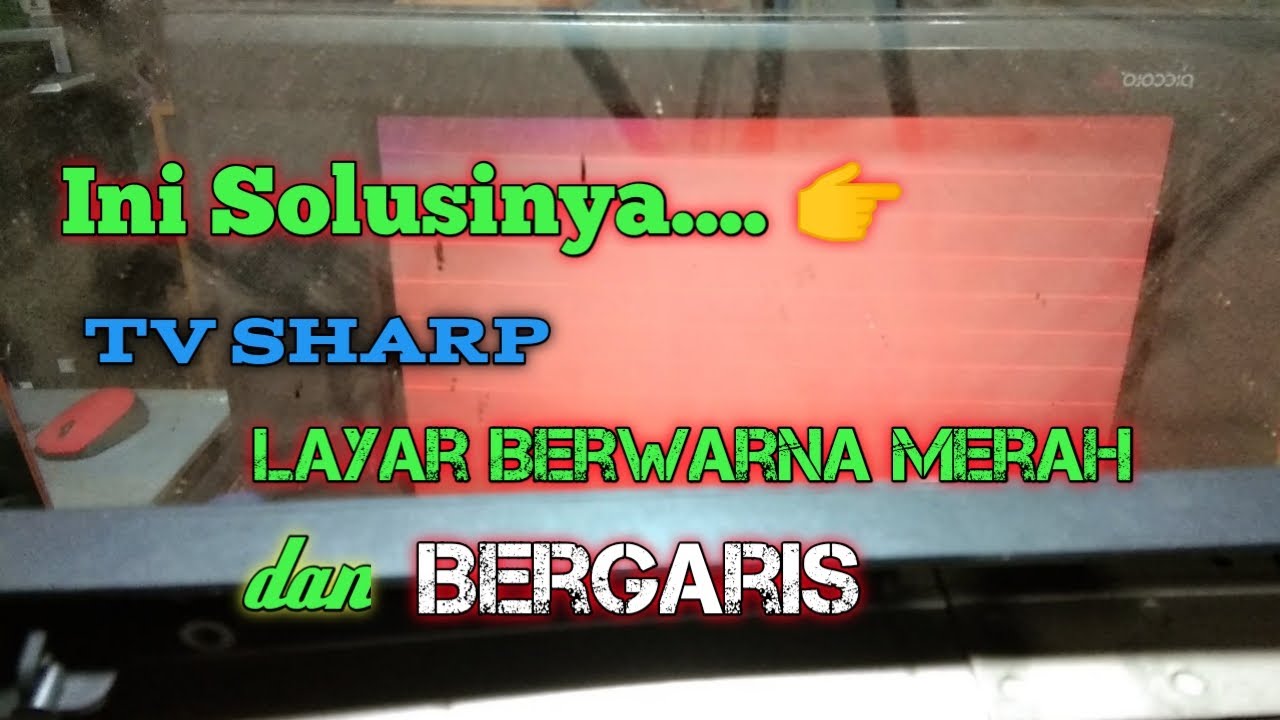 Tv Sharp Layar Berwarna Merah dan Bergaris