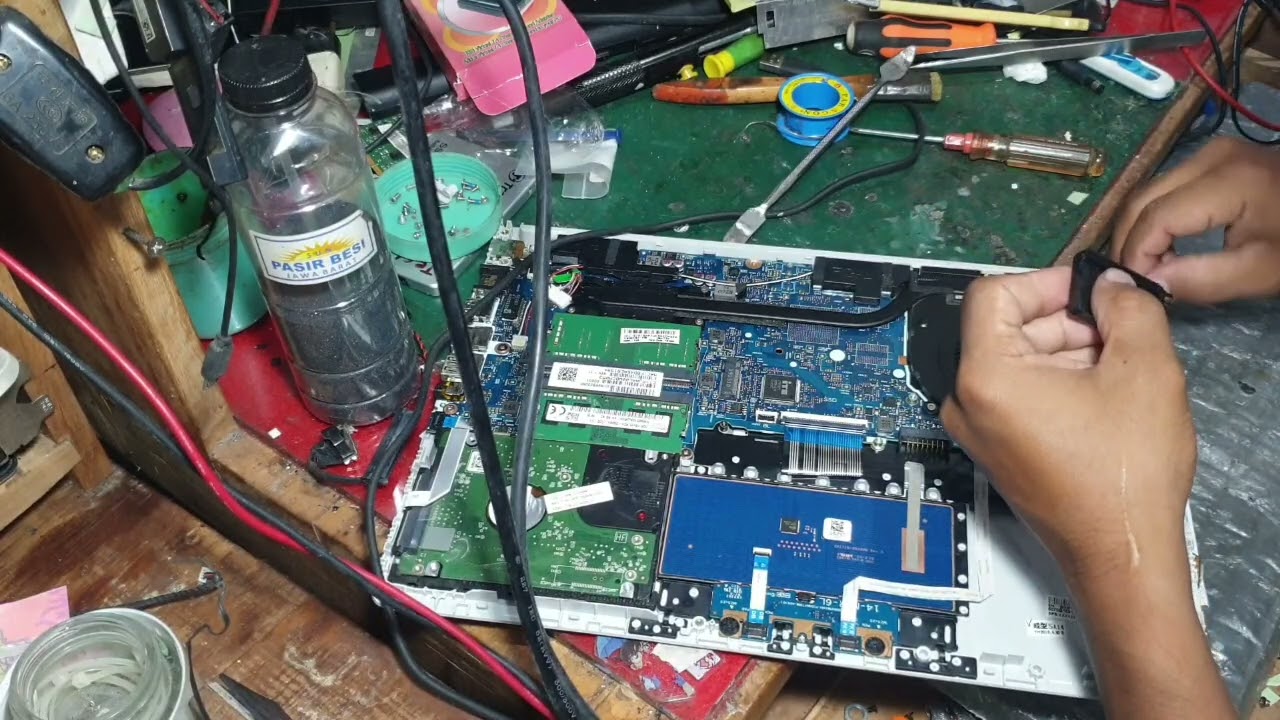 Servis laptop hp zaki