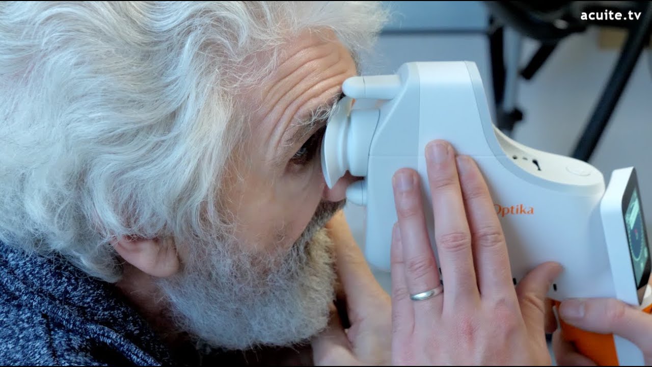 Reportage sur les opticiens en Ehpad