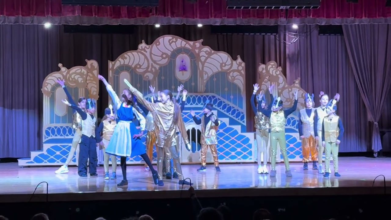 Eliot School Drama Club presents 