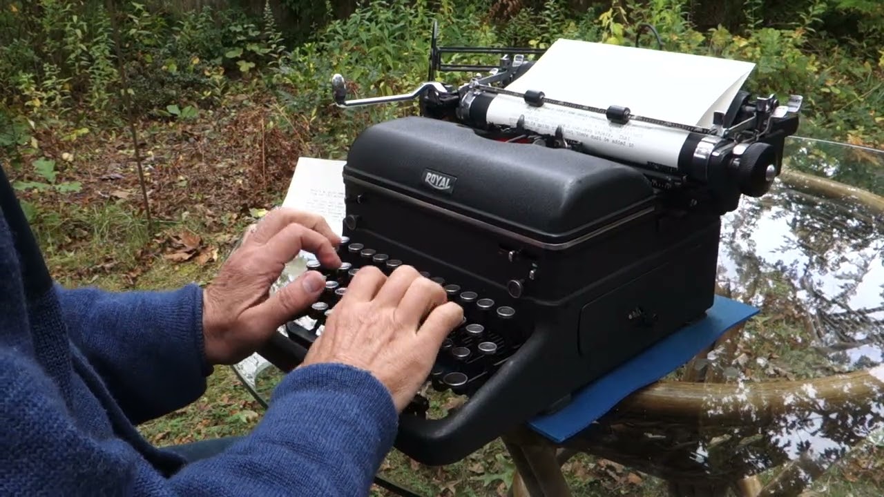 1939 Royal KMM typewriter at work: rare 9 CPI font