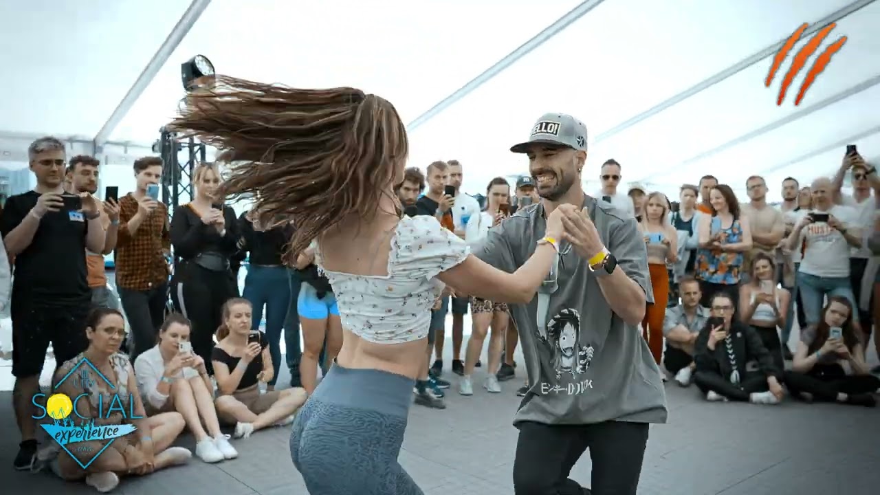 Gero & Miglė 🔵 3CSEX 🔥 Congelado