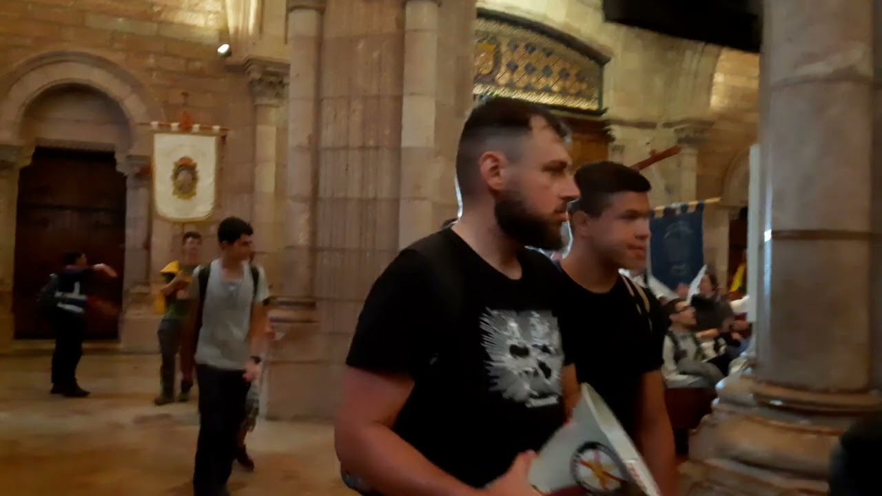 Entrada peregrinación basilica Covadonga. Nuestra Señora de la Cristiandad 2025