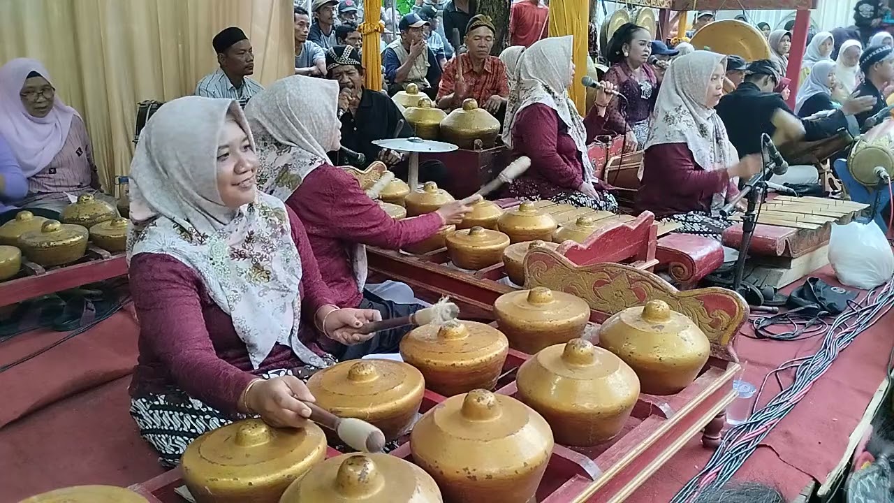 SIJI LIMA EBEG PANCA KRIDA BUDAYA TANGGERAN BANYUMAS 