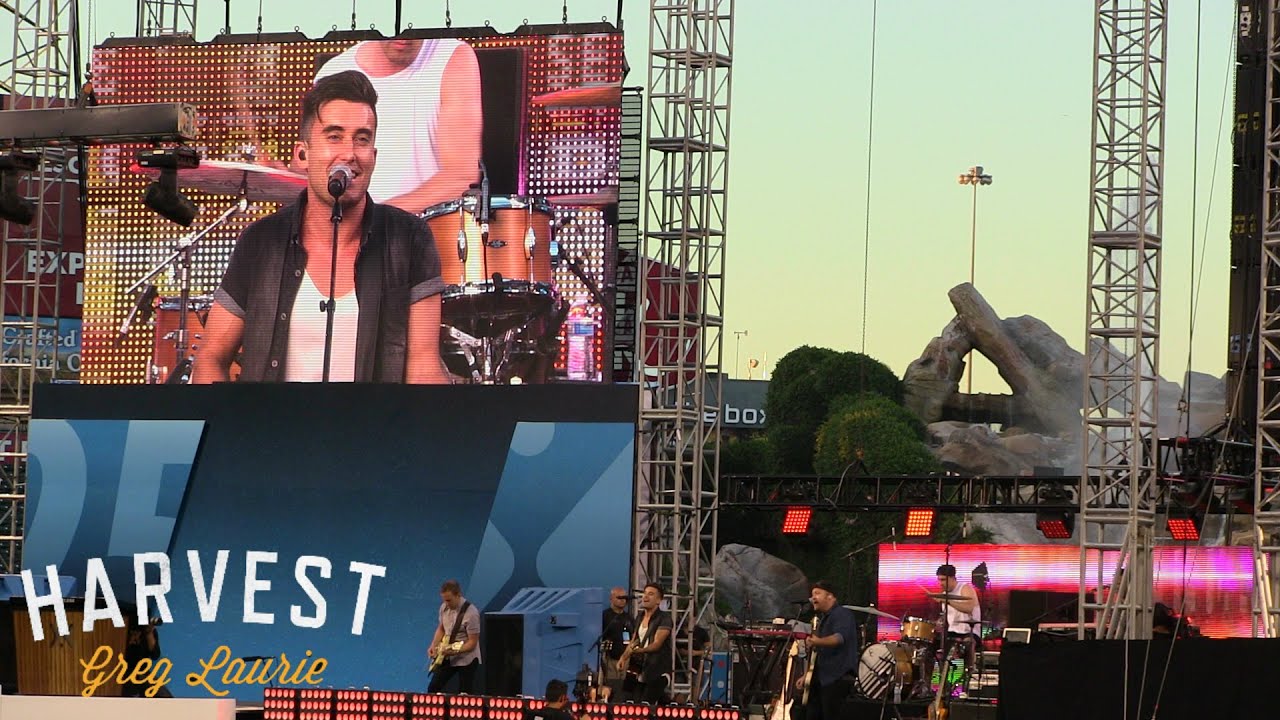 Phil Wickham performing live at Socal Harvest 2014