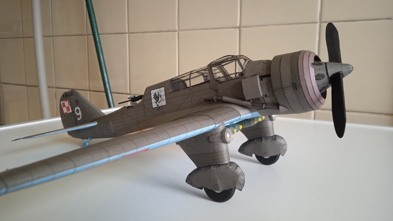 PZL P 23B Karaś Fly Model Gomix Model Kartonowy