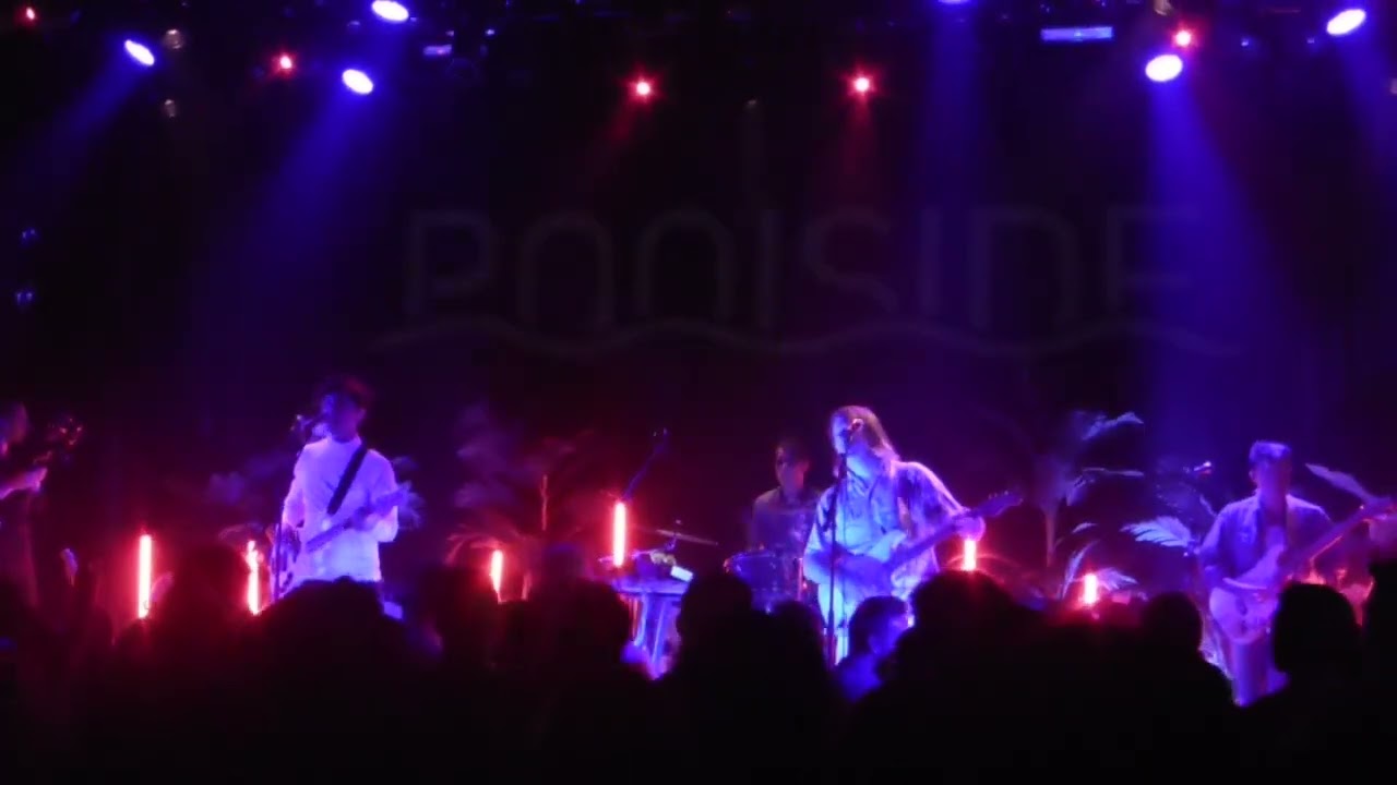 Poolside - Feel Your Weight (Live in Montr&eacute;al)