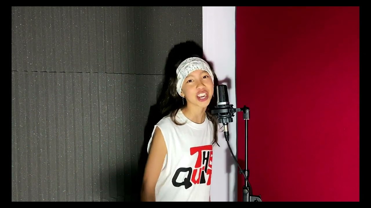 Yee Loi / Clown