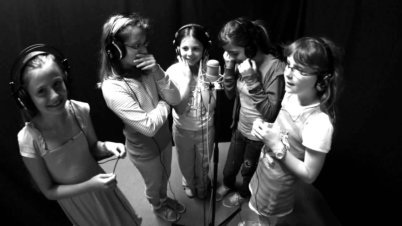 TOXIC TROLLS - LAILOLA (COVER)