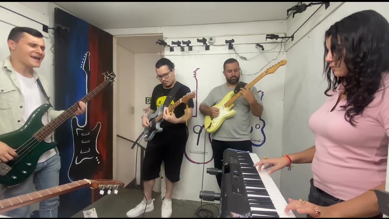 Primeira prática de banda do Emerson