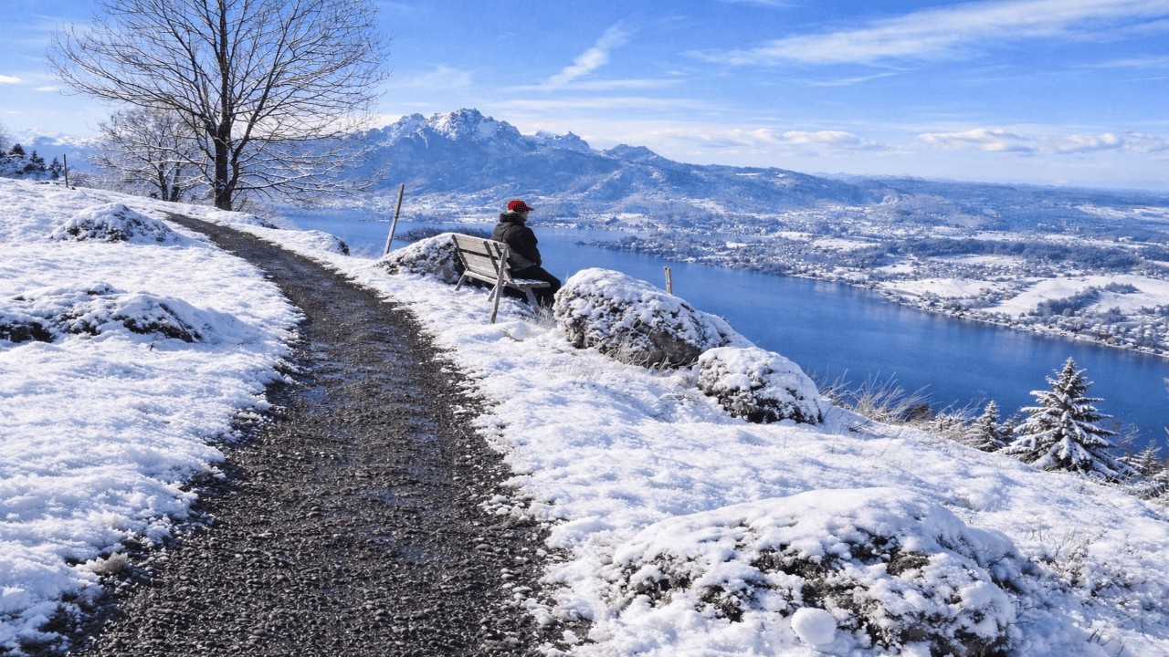 Winter Walking Tour of Seebodenalp: Snowy Swiss Alps & Cozy Chalet 4K