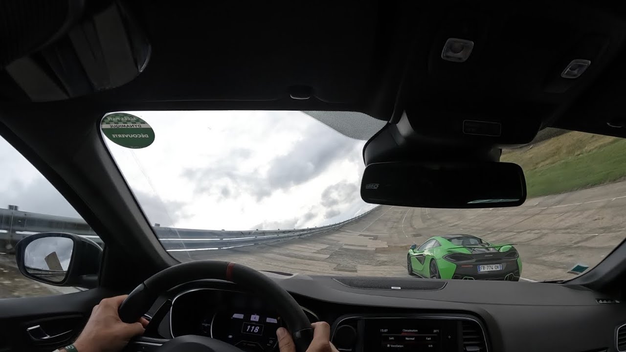 Mégane 4 rs trophy vs McLaren autodrome Linas Montlhery / tour d’automne octobre 2022