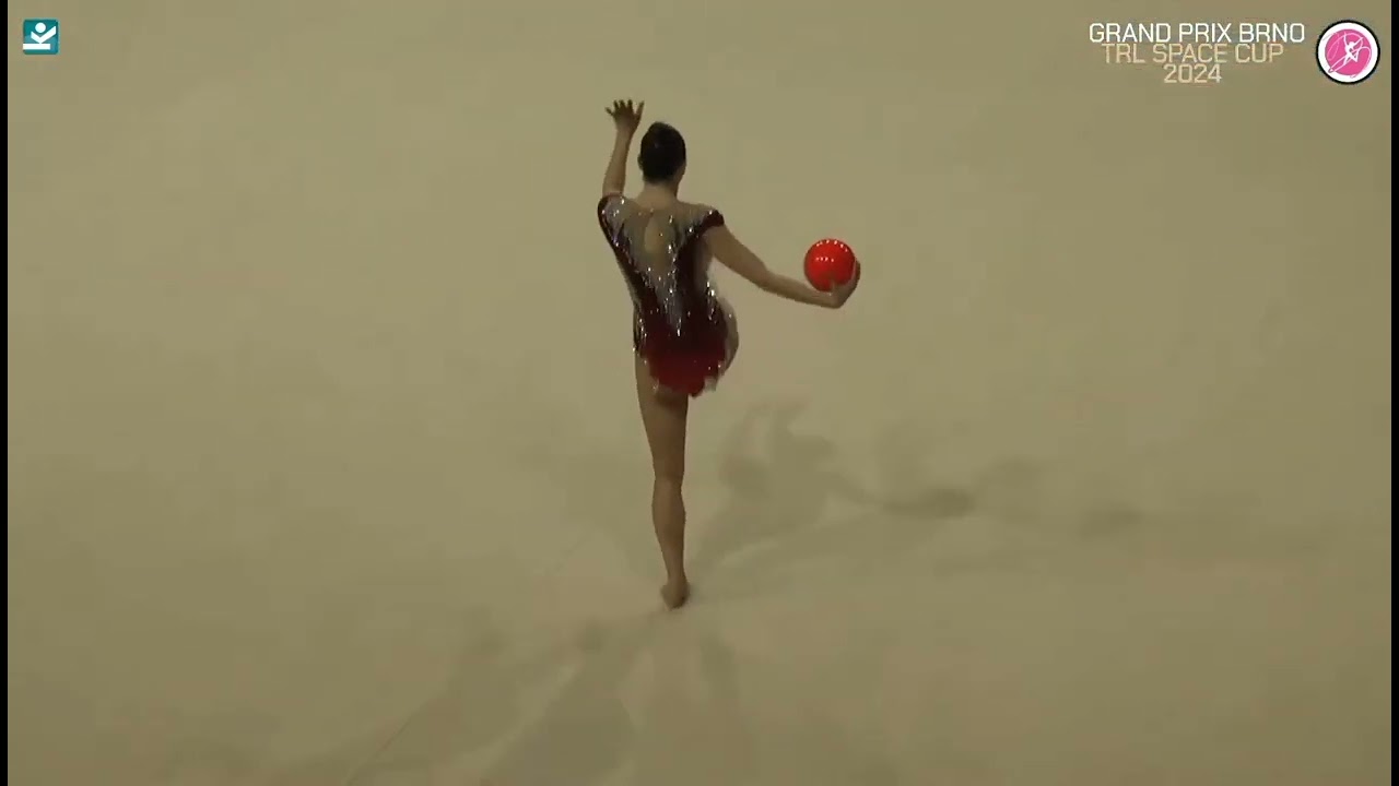 GRISKENAS Evita (USA) BALL AA 32,4 - GP Brno 2024