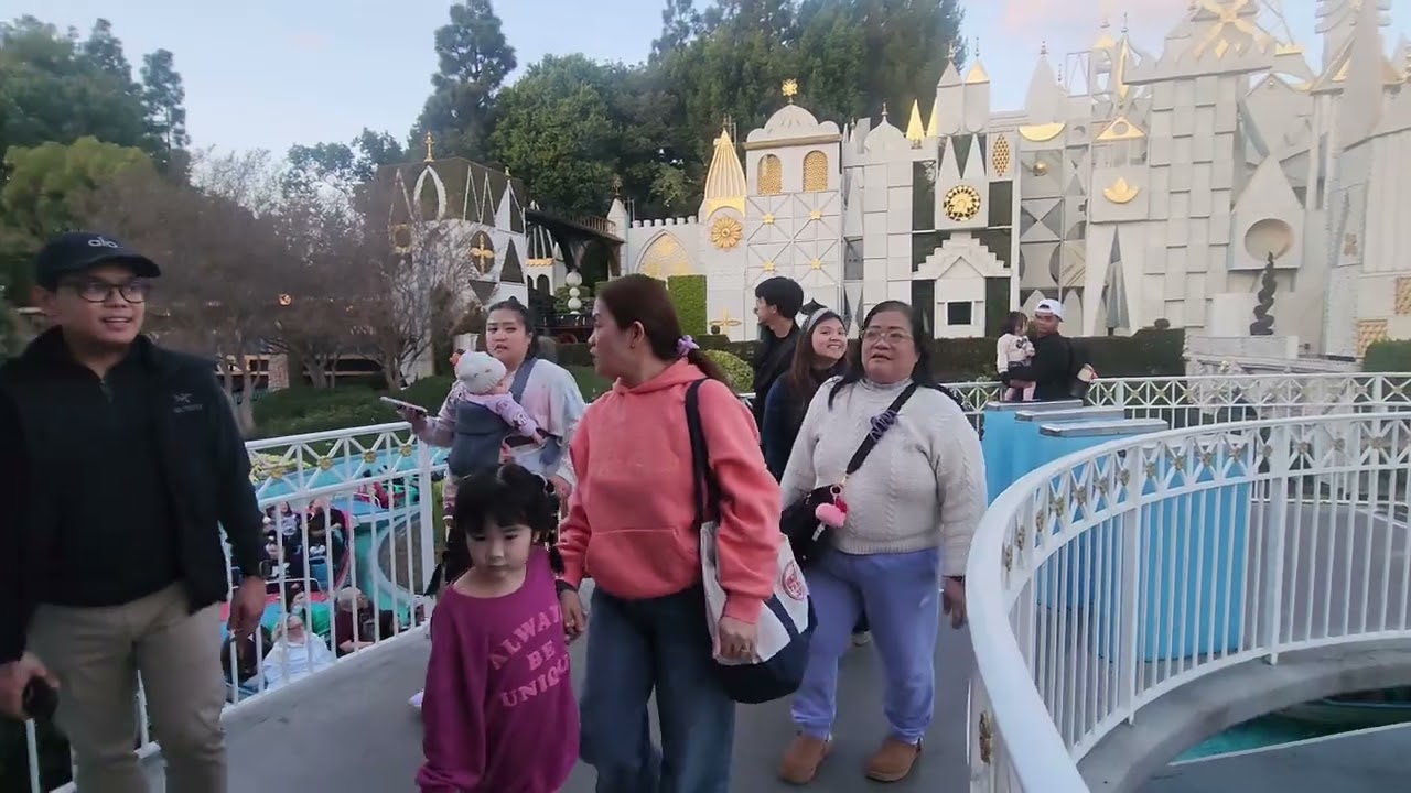 Disneyland Anaheim 2025. Yara Francene and friends